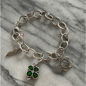 ❌SOLD ❌Sterling Silver Wide Link Good Luck Charm Bracelet